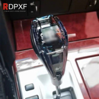 Pommeau de levier de vitesse LED en cristal de luxe ergonomique pour Camry Corolla RAV4 Highlander Levin Crown, accessoires automobiles