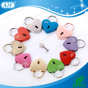 AJF TÜV RoHs EN-73 Test bestanden buntes herzförmiges Liebes schloss mit Schlüssel geschenk zum Valentinstag - Product Image 6