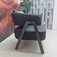 Fauteuil de détente contemporain |   Fauteuil d'appoint rembourré avec structure métallique robuste, mobilier de luxe pour salon