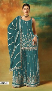 Heavy Faux Georgette con trabajo de secuencia de bordado pesado de 3mm con traje paquistaní de seda Santoon - Product Image 6