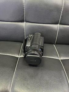 Filmadora Portátil Profissional 4K FDR AX700 com Sensor CMOS de 14MP e Zoom Óptico de 10x-20x - Product Image 4