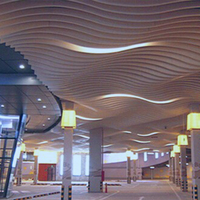 Panneaux de plafond en aluminium ondulés pour les architectes et les entrepreneurs en matériaux de construction