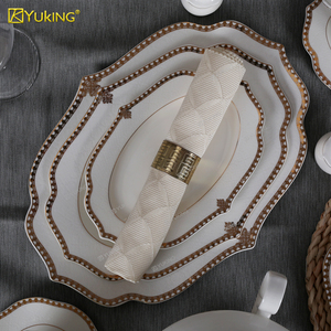 Giá Rẻ Giá Bán Buôn Sang Trọng Xương Trung Quốc Tùy Chỉnh Đám Cưới Gốm Đặt Bữa Ăn Tối Tốt Xương Trung Quốc Bộ Đồ Ăn Sứ Đồ Ăn + Bộ - Product Image 5