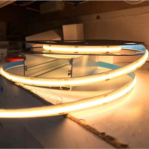 Bande lumineuse LED COB sans ombre 12V 24V, ruban adhésif flexible pour éclairage d'ambiance sous les armoires et étagères - Product Image 3