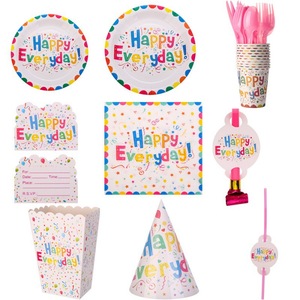 Conjunto <span class=keywords><strong>de</strong></span> suministros <span class=keywords><strong>para</strong></span> fiestas Desechable moderno Feliz nuevo cumpleaños Globo colorido Bandeja <span class=keywords><strong>para</strong></span> vasos <span class=keywords><strong>de</strong></span> papel Día <span class=keywords><strong>de</strong></span> San Valentín - Product Image 2