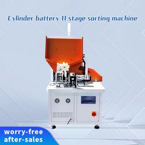 Machine de tri automatique à 11 canaux pour batteries cylindriques au lithium 26650, 32650, 18650 pour ligne de production de batteries - Product Image 5
