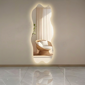 Miroir intelligent en forme irrégulière encadré style Art Déco avec éclairage LED réglable, fonction mémoire et intensité variable - Commande d'échantillon disponible - Product Image 2