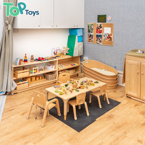 Ensemble table et chaise d'apprentissage Montessori en bois courbé pour crèche, garderie, école maternelle, mobilier de sécurité écologique pour usage en maternelle - Product Image 1