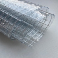 Tissu en maille de polyester enduit de PVC - Imperméable, ignifuge, transparent pour une utilisation en extérieur et des applications de jouets