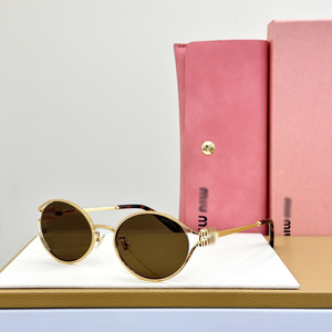Gafas de Sol Ovaladas de Diseñador de Marca a Precio de Fábrica, Gafas de Sol Redondas Pequeñas de Alta Calidad para Mujer con Logotipo - Product Image 4