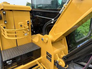 Pelles sur chenilles Caterpillar d'occasion certifiées CE avec godet CAT305.5 machines d'occasion 5.5 TON du Japon - Product Image 3