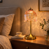 Lampe de table portable sans fil de luxe, abat-jour en verre vintage en forme de lotus, lumière LED rose en cristal pour hôtel, restaurant, table de chevet