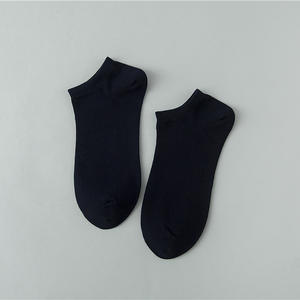 Chaussettes basses d'été en gros de haute qualité, couleur unie, pour loisirs et sport, respirantes et absorbant la transpiration, pour hommes - Product Image 4