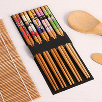 Ensemble d'outils à sushi japonais compact ESTICK avec baguettes, tapis en bambou, cuillère, couteau pour la préparation de rouleaux et de boulettes de riz aux algues