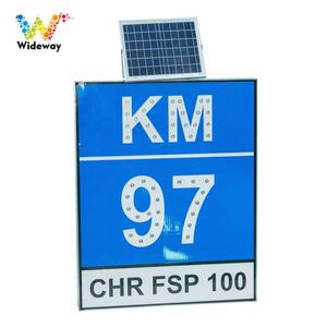 لافتة مرور بتصميم مربع شديد السطوع من الألومنيوم ومزودة بإضاءة LED تعمل بالطاقة الشمسية للسرعة المحدودة على الطريق - Product Image 3