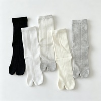 Chaussettes mi-mollet respirantes en tricot à deux orteils fendus pour femmes, couleur unie, vente en gros, personnalisables