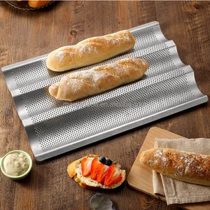 Manjia-Sartén promocional para asar pan, utensilios para hornear de acero al carbono, sartenes antiadherentes, bandeja perforada para pan francés, Baguette para hornear