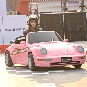 Go-Kart Eléctrico de Carreras, Auto de Derrape con Batería de 72V, Motor de Alto Torque de 2500W, Uso en Exteriores, Velocidad Máxima de 80 km/h - Product Image 2