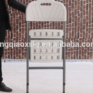 Vente en gros d'usine de chaises modernes en plastique pour événement de mariage et fête chaise pliante de <span class=keywords><strong>jardin</strong></span> pour événement de mariage - Product Image 3