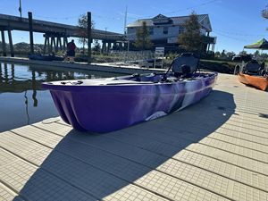 Kayak de Pêche à Pédales Vicking de 3,9 m en LLDPE ou HDPE, avec Porte-<span class=keywords><strong>Canne</strong></span>, Idéal pour la Rivière – Nouveau Modèle en Vente - Product Image 3