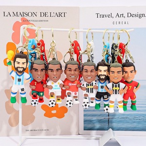 Porte-clés 3D en silicone gel, figurine <span class=keywords><strong>de</strong></span> footballeur <span class=keywords><strong>Ronaldo</strong></span>, style maillot <span class=keywords><strong>de</strong></span> star, petit cadeau pour les fans, pendentif porte-clés, style <span class=keywords><strong>coupe</strong></span> américaine - Product Image 3