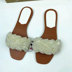 Wholesale Women's <b>Flat</b> <b>Sandals</b>, Summer High-quality Outdoor Rubber Anti slip Beach Exposed Toe slippers - Product Image 2
