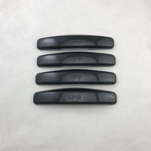 <span class=keywords><strong>Accessori</strong></span> <span class=keywords><strong>Auto</strong></span> 2015-2020 <span class=keywords><strong>per</strong></span> Renault <span class=keywords><strong>Duster</strong></span>, Set di 4 Copri Maniglie in Fibra di Carbonio di Alta Qualità, Finiture <span class=keywords><strong>per</strong></span> <span class=keywords><strong>Auto</strong></span> - Product Image 1