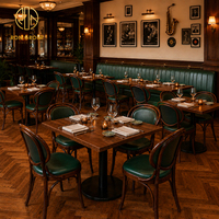 Ensemble de mobilier de restaurant sur mesure Ron Group, table en bois massif, chaise rembourrée en cuir, banquette commerciale à dossier haut