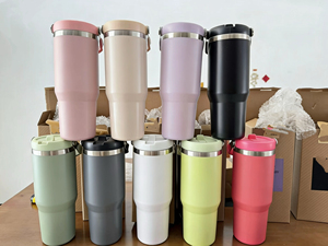 Tumbler 40oz 30oz 5D <span class=keywords><strong>Grinch</strong></span>, Borraccia Termica Moderna con Manico e Cannuccia, Regalo Perfetto per il Ritorno a Scuola - Product Image 4