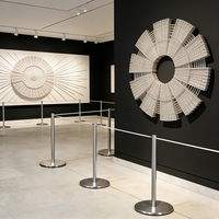 Poteau de guidage en acier inoxydable pour la gestion des foules, avec base pour corde élastique/acier, barrière de file d'attente pour hôtels, musées, événements, facilement assemblable