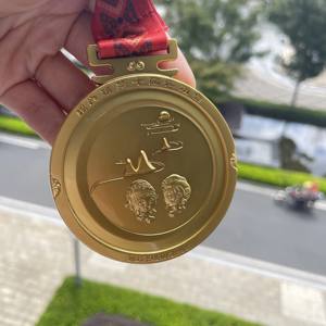 Medaglia in Metallo Placcato Personalizzata <span class=keywords><strong>con</strong></span> Logo, <span class=keywords><strong>Nome</strong></span> o Testo, Forma Rotonda, Design Moderno per Premi Sportivi - Product Image 5