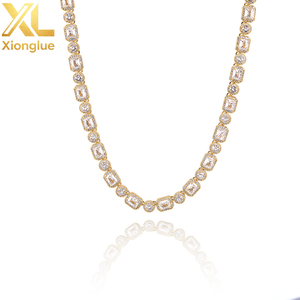 สร้อยคอโมอิสซาไนต์ทรงสี่เหลี่ยมแบบ Urban Bling สุดหรูหุ้มทอง 18 กะรัต เงินแท้ S925 สำหรับผู้ชาย สไตล์ Trap Culture - Product Image 3