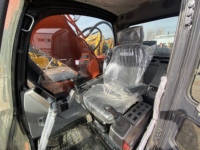 Offre Spéciale : Excavatrice Doosan 225 d'occasion, pelle de taille moyenne, système hydraulique d'origine, prix abordable, stock suffisant pour l'exportation