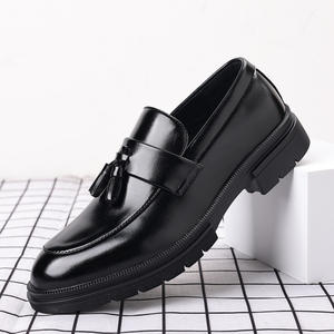 Nouvelles Chaussures Oxford en Cuir Imperméables Artisanales de Luxe Décontractées Britanniques pour Hommes – Idéales pour Mariage, Bureau et Tenues Professionnelles - Product Image 4