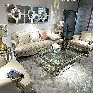 लिविंग रूम के लिए लक्जरी ठोस लकड़ी के सोफे को सेट करें गोल्ड फिनिश प्रीमियम होम फर्नीचर - Product Image 6