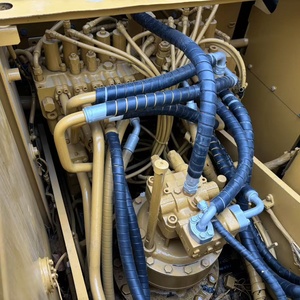 Excavatrice d'occasion CAT 320CL, 99 % neuve, faible nombre d'heures, excavatrice hydraulique sur chenilles d'occasion, CAT 320CL 312 313 315 d'occasion - Product Image 6