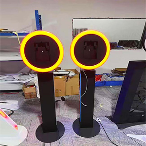 Solution d'affichage pour photomaton iPad de bureau, système de caméra LCD intégré, montage sur trépied polyvalent, apparence professionnelle - Product Image 4