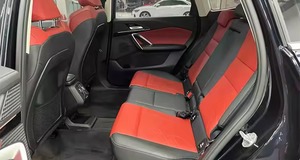 <span class=keywords><strong>BMW</strong></span> X1 <span class=keywords><strong>SUV</strong></span> 2023 Usato, Compatto, 5 Posti, 5 Porte, Guida a Sinistra, Cambio Automatico, Motore Turbo, Sedili in Pelle, Pneumatici R19, Interni Scuri - Product Image 6