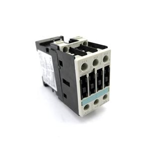 Contacteur électromagnétique Siemens, contrôleur programmable, disjoncteur, utilisé dans les moteurs industriels 3RT1025-1BB44, neuf et en stock - Product Image 3