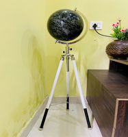 Globe terrestre moderne vintage avec trépied de table, carte du monde de bureau rustique, décoration artisanale en métal pour cadeau de maison ou de bureau