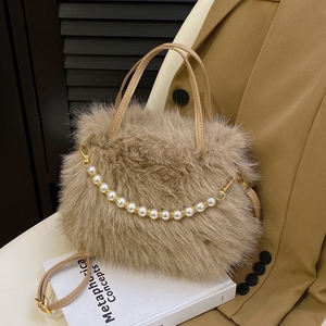 Großhandel Perlenkette - Weiche Flauschige 2-in-1 Schulter-Crossbody-Tasche Plüsch-Handtasche für Damen - Product Image 5