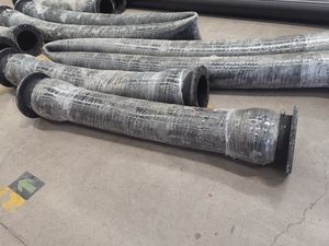 पहनने के प्रतिरोध रेत मिट्टी कीचड़ खनन ड्रेजिंग नली सक्शन और डिस्चार्ज सेल्फ फ्लोटिंग लचीली रबर ड्रेजिंग नली - Product Image 5