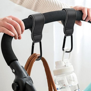 Porte-clés en cuir Pu crochets universels <span class=keywords><strong>pour</strong></span> voiture bébé <span class=keywords><strong>poussette</strong></span> sac à couches suspendu crochet polyvalent sangles portables avec mousqueton - Product Image 5