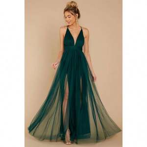 Vestido de Festa Clássico com Decote Profundo e Fenda Alta para Adolescentes - Product Image 6