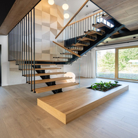 Escalier intérieur en câble sur mesure Escalier en acier Design moderne Escalier intérieur en verre en bois dur avec lumière LED pour la maison