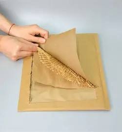 Máquina Automática para Fabricar Bolsas de <span class=keywords><strong>Correo</strong></span> con Sellado Lateral en Caliente y Corte, Máquina para Fabricar Bolsas de Sellado para Envíos de Mensajería <span class=keywords><strong>DHL</strong></span> - Product Image 3