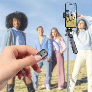 360 °   Trípode giratorio para selfies compatible con teléfonos móviles, con luz de relleno y cámara deportiva para grabación de videos, vlogs y transmisiones en vivo. - Product Image 2