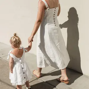 Custom Mommy And Daughter ชุดเดรสผ้าลินินแขนกุด,ชุดเดรสชายหาดลำลองมีกระดุมด้านหลังสำหรับฤดูร้อน