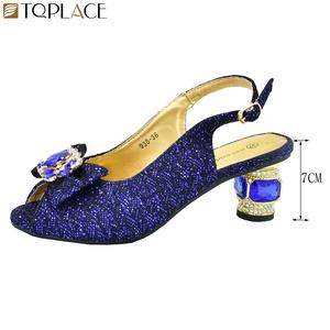 Prezzo all'ingrosso <span class=keywords><strong>scarpe</strong></span> Color oliva e borse abbinate Clutch Set <span class=keywords><strong>scarpe</strong></span> africane e sandali <span class=keywords><strong>per</strong></span> <span class=keywords><strong>la</strong></span> festa serale - Product Image 2
