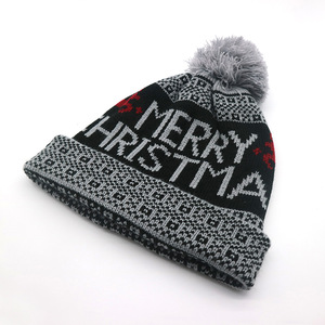 Bonnets d'hiver de Noël unisexe Vente en gros Bonnets tricotés colorés doux et chauds <span class=keywords><strong>Pompon</strong></span> Réglable Renne Camouflage à pois pour la plage - Product Image 4